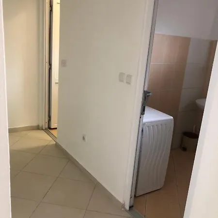 Apartment Uno