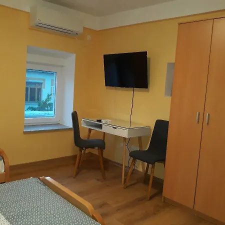 Uno * Mostar