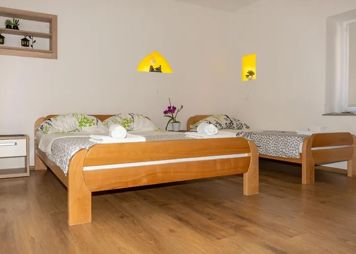 Semesterbostad Uno Mostar